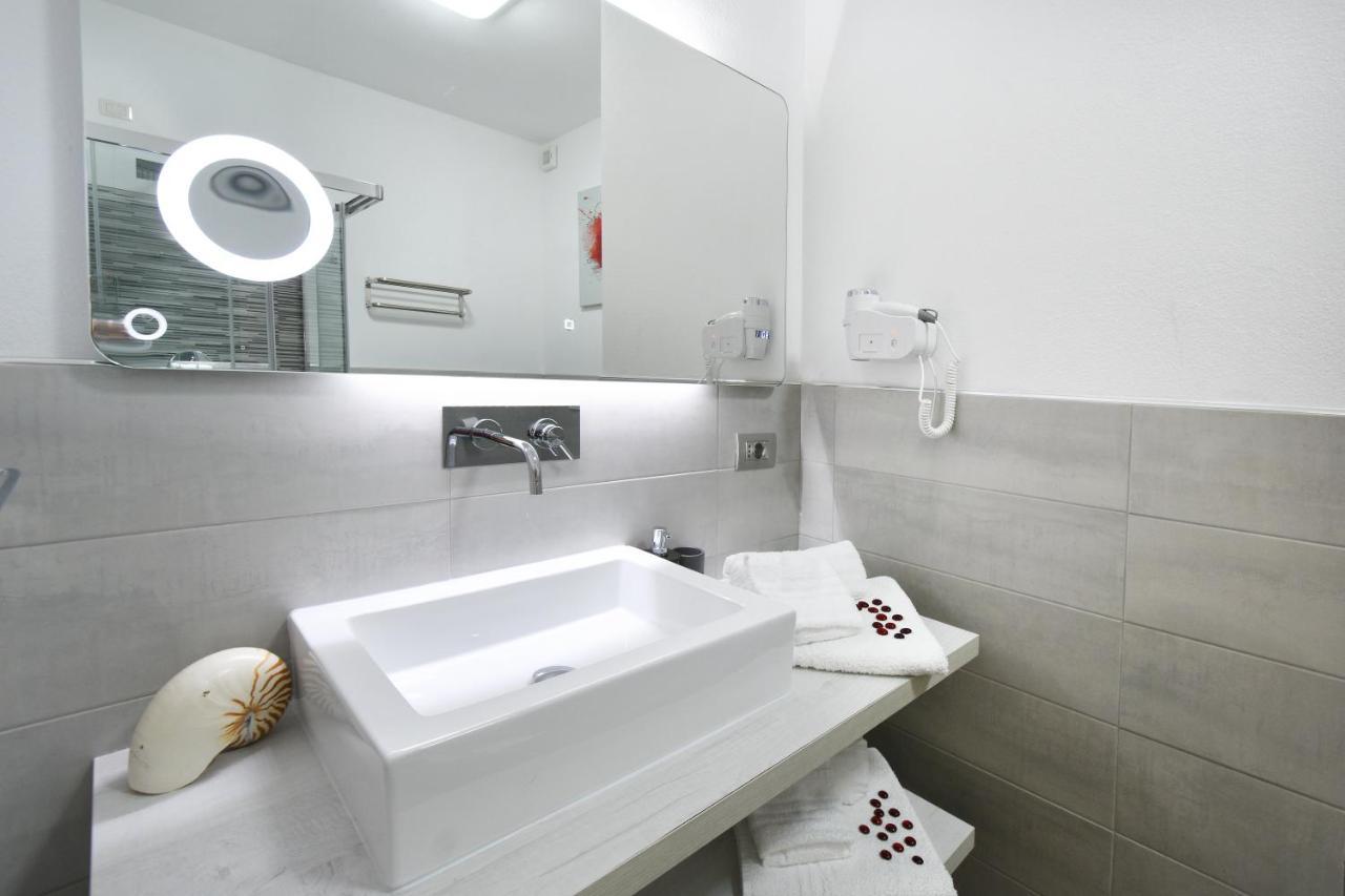 Elis B&B Villasimius Extérieur photo